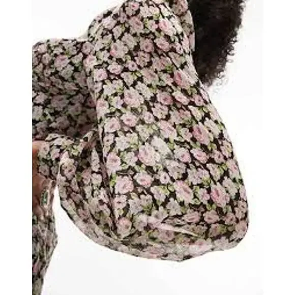 Topshop | V-Neck Mini Tea Dress in Ditsy Vintage Rose | Size 12 - Picture 4 of 8